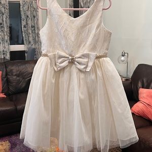 Formal dress sparkle, bow, rhinestone accent belt, soft tulle skirt